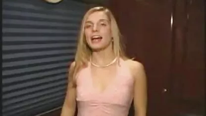 si putain de footjob chaud 2 extrait de video de sexe
