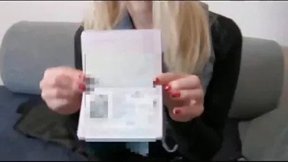 Incroyable blonde extrait video sexy bosse