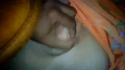 Bite noire extrait film x hard dans une chatte asiatique poilue