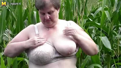 Mari cocu filme sa femme prendre une grosse bite de blak extrait video gratuit gros sein