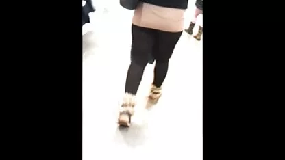 jolie poupée extrait de video sex