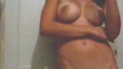 Bonny r video x extrait gratuit baisée