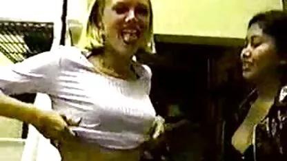 Vidéo extraits films x japonaise 529 3P